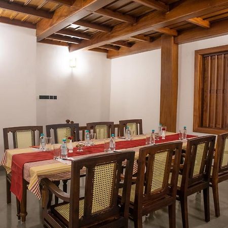 Surya Heritage Hotels كانور المظهر الخارجي الصورة
