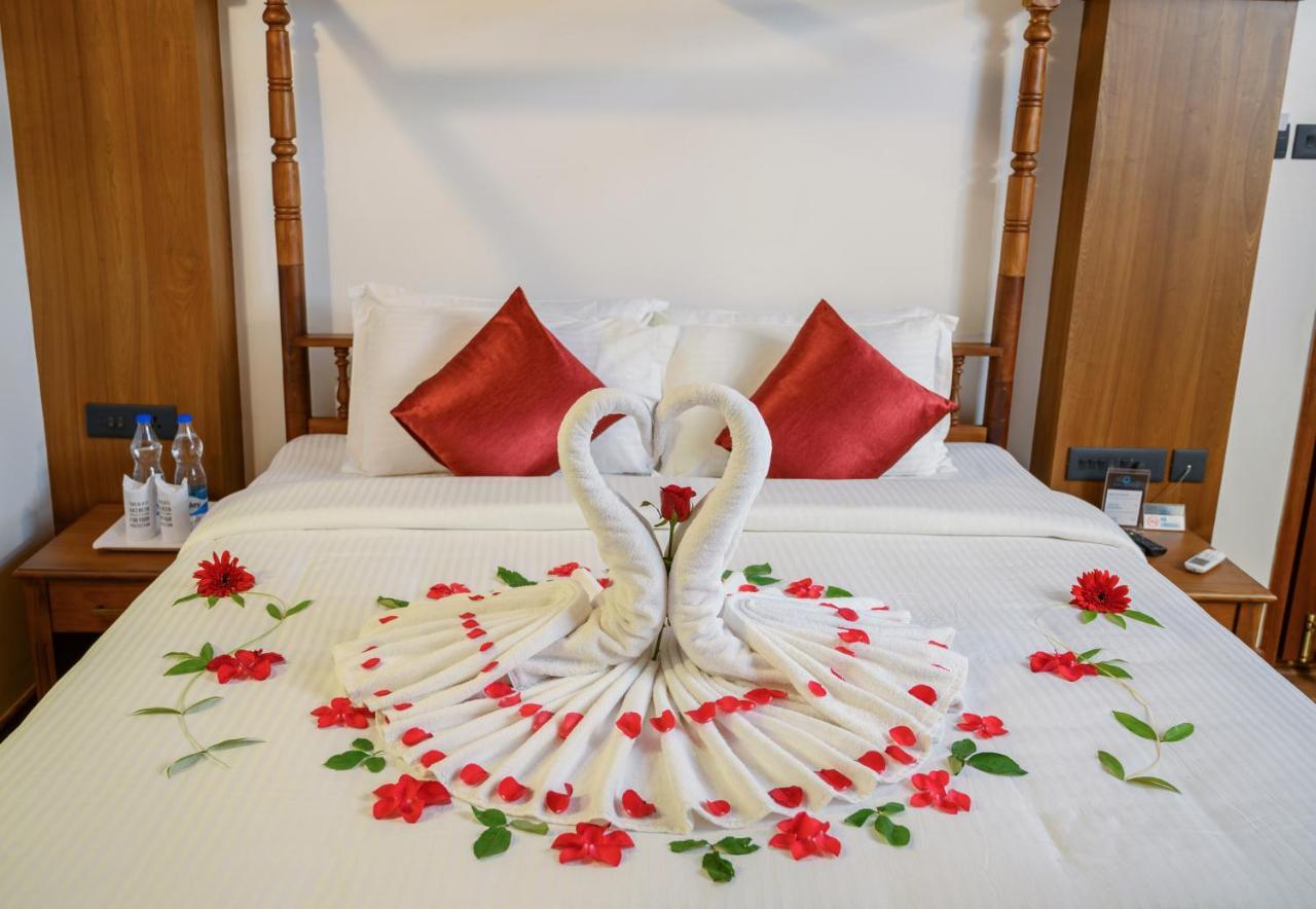 Surya Heritage Hotels كانور المظهر الخارجي الصورة
