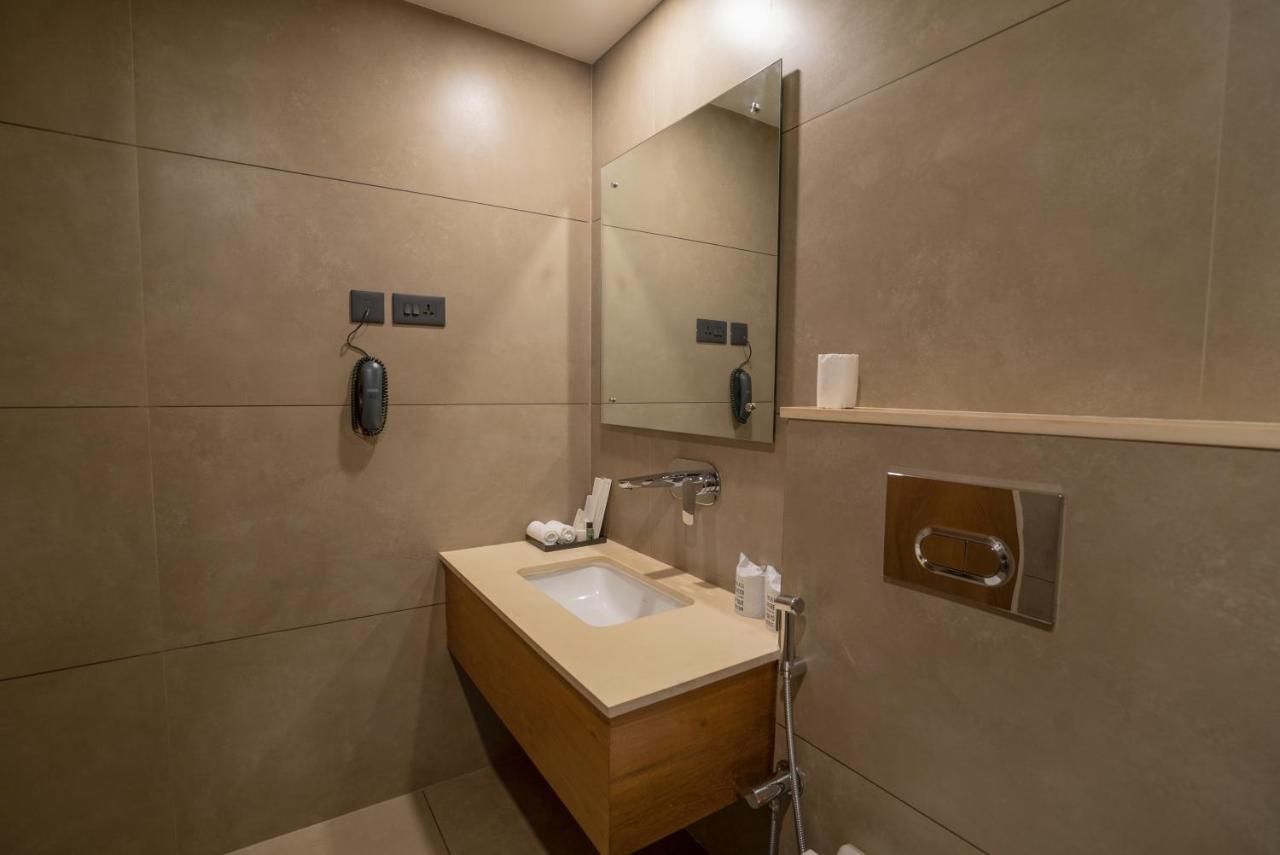 Surya Heritage Hotels كانور المظهر الخارجي الصورة