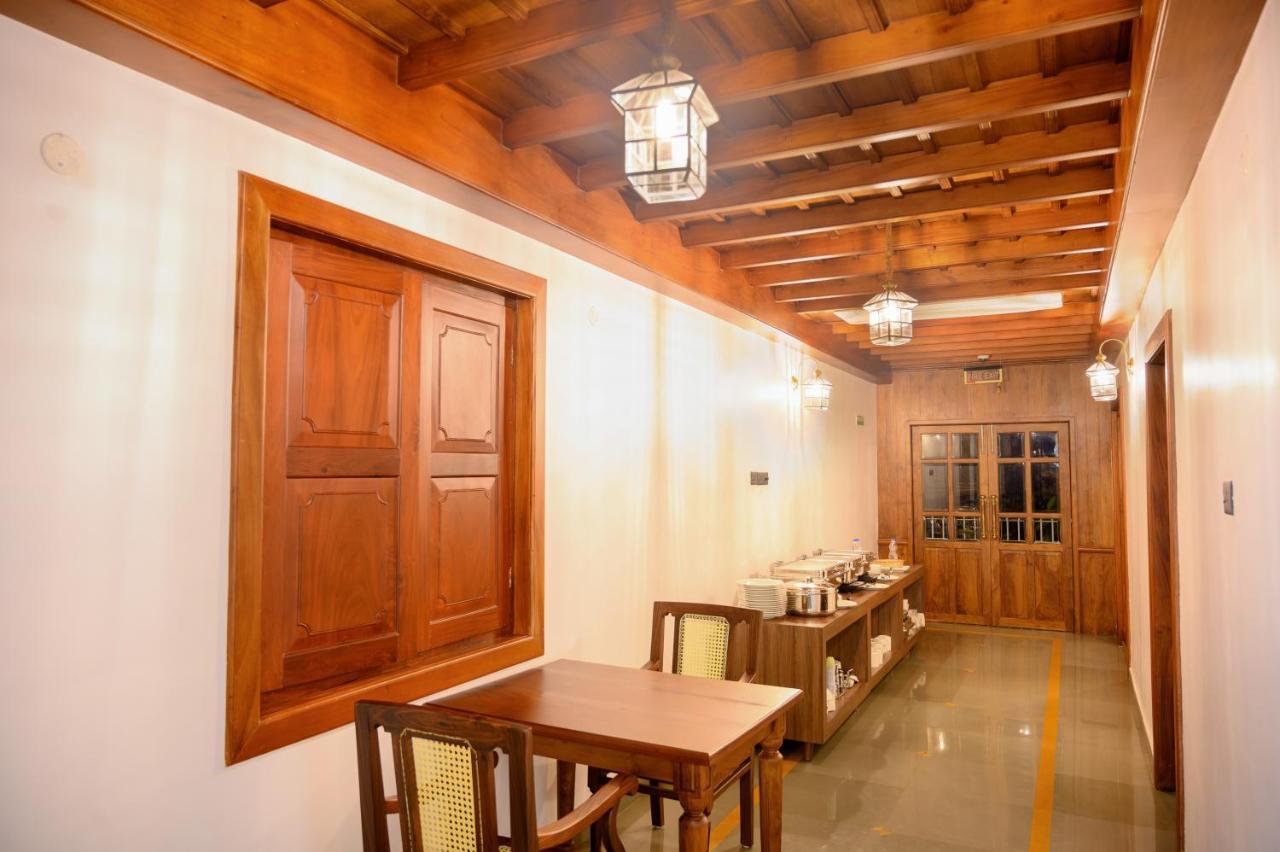 Surya Heritage Hotels كانور المظهر الخارجي الصورة