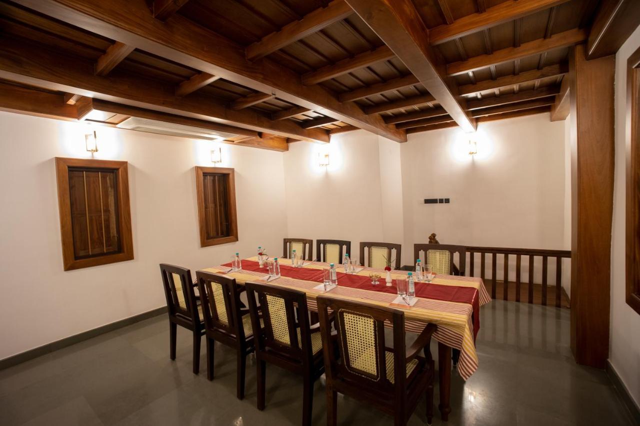Surya Heritage Hotels كانور المظهر الخارجي الصورة